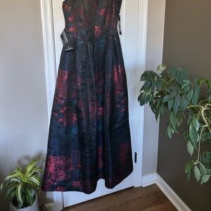 Kay Unger NWT, Elegant One Shoulder Dress - Blue, Black and Cranberry pattern